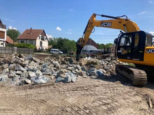 Solt családi ház bontás (12)