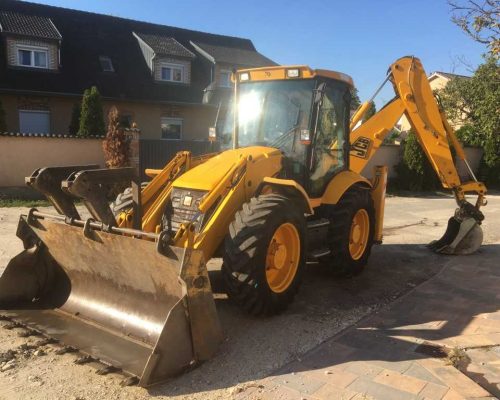 JCB4CX 4